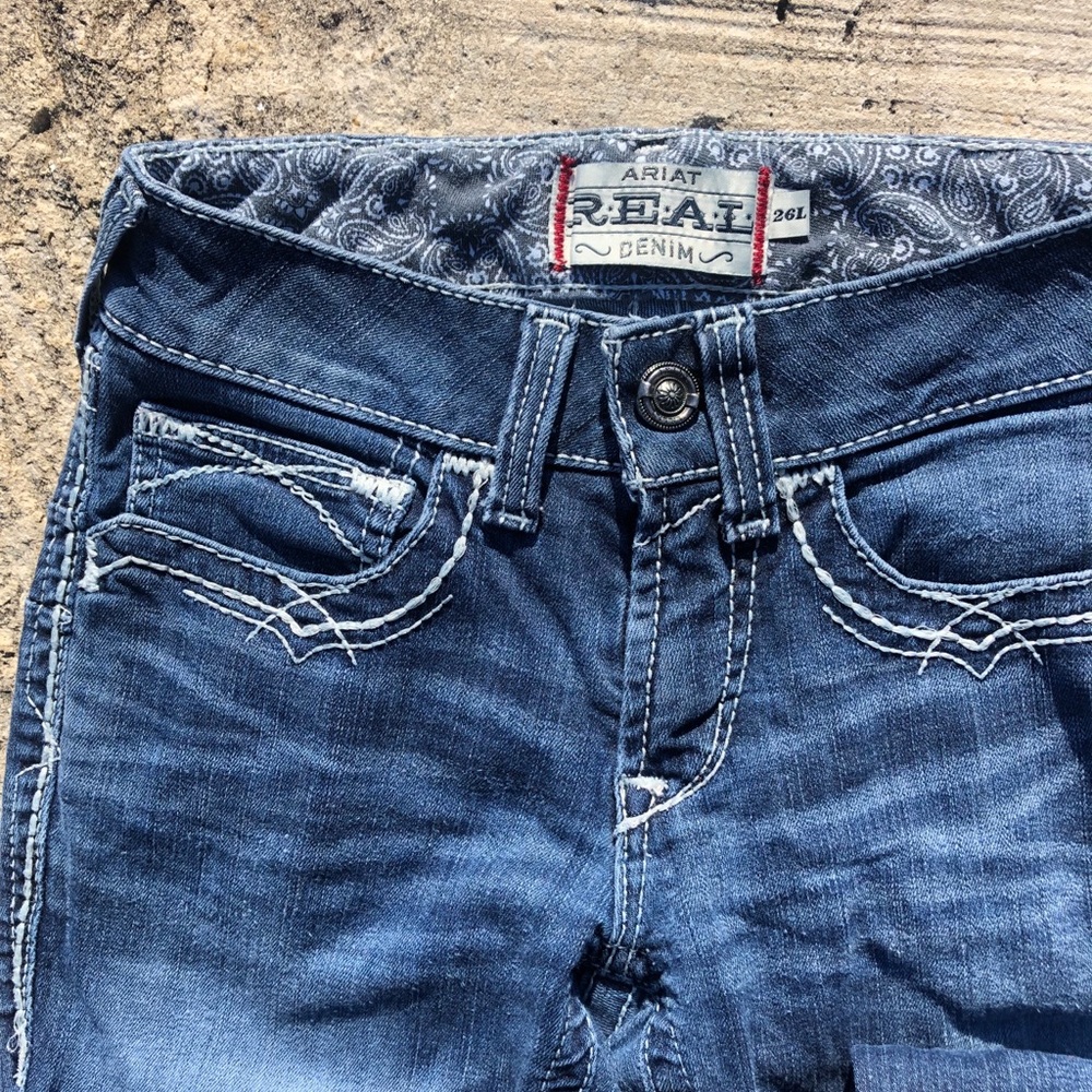 ARIAT DENIM JEANS SZ 26L